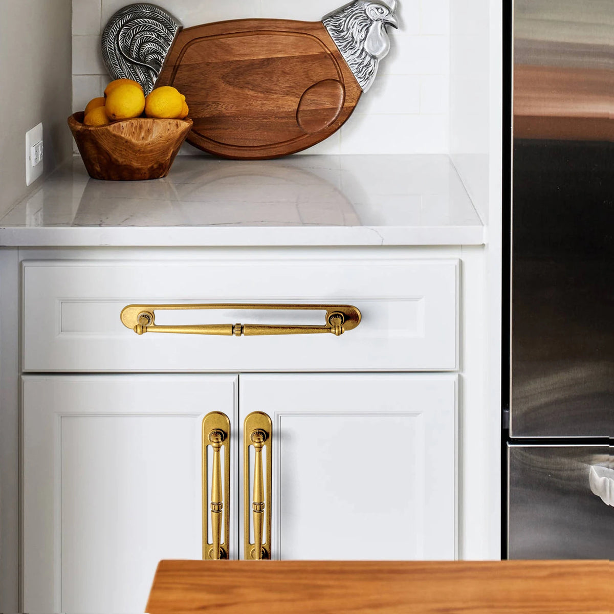 The Vintage Bar Backplate Cabinet Pull (Set of 2) — Brushed Brass