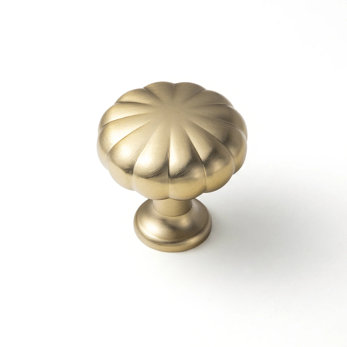 The Vintage Round Cabinet Knob (6-Pack) — Brushed Brass