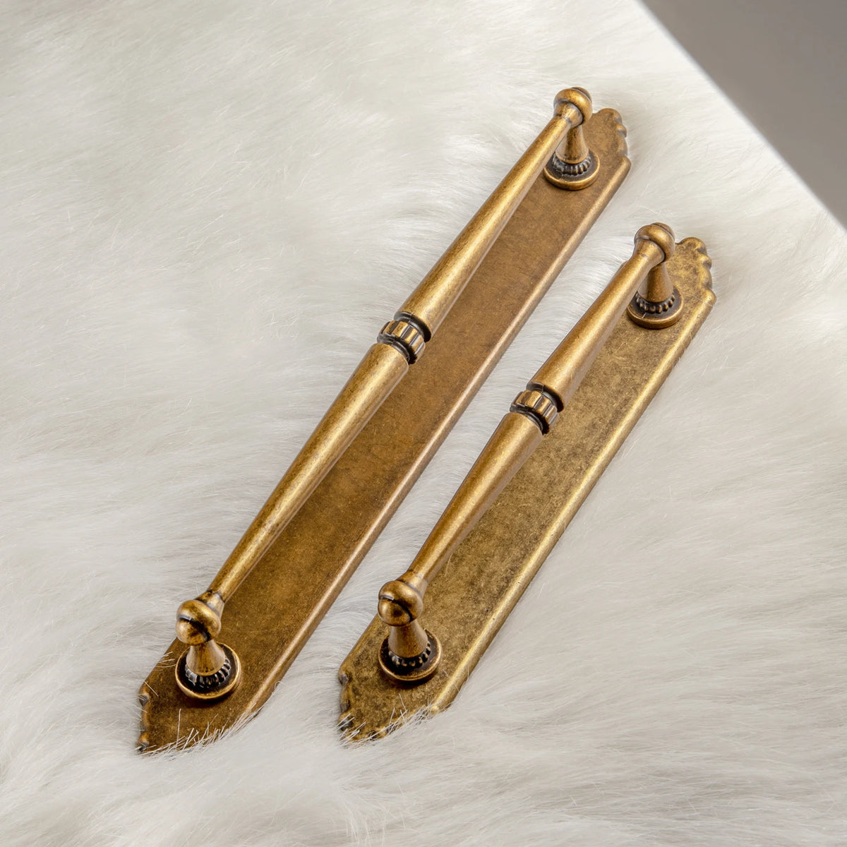 The Vintage Bar Backplate Cabinet Pull (Set of 2) — Brushed Brass