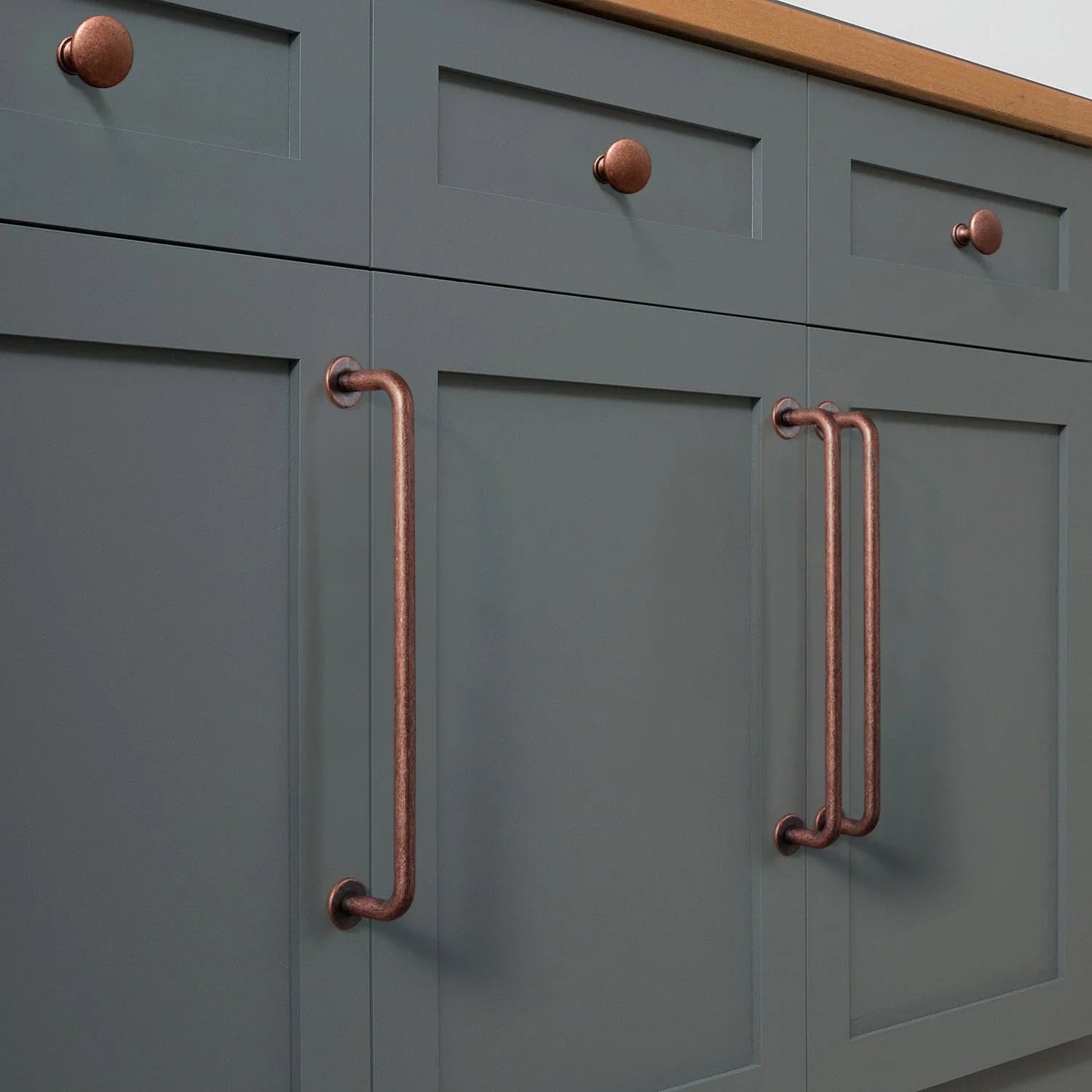 The Heritage Drawer Bar Pull — Satin Nickel