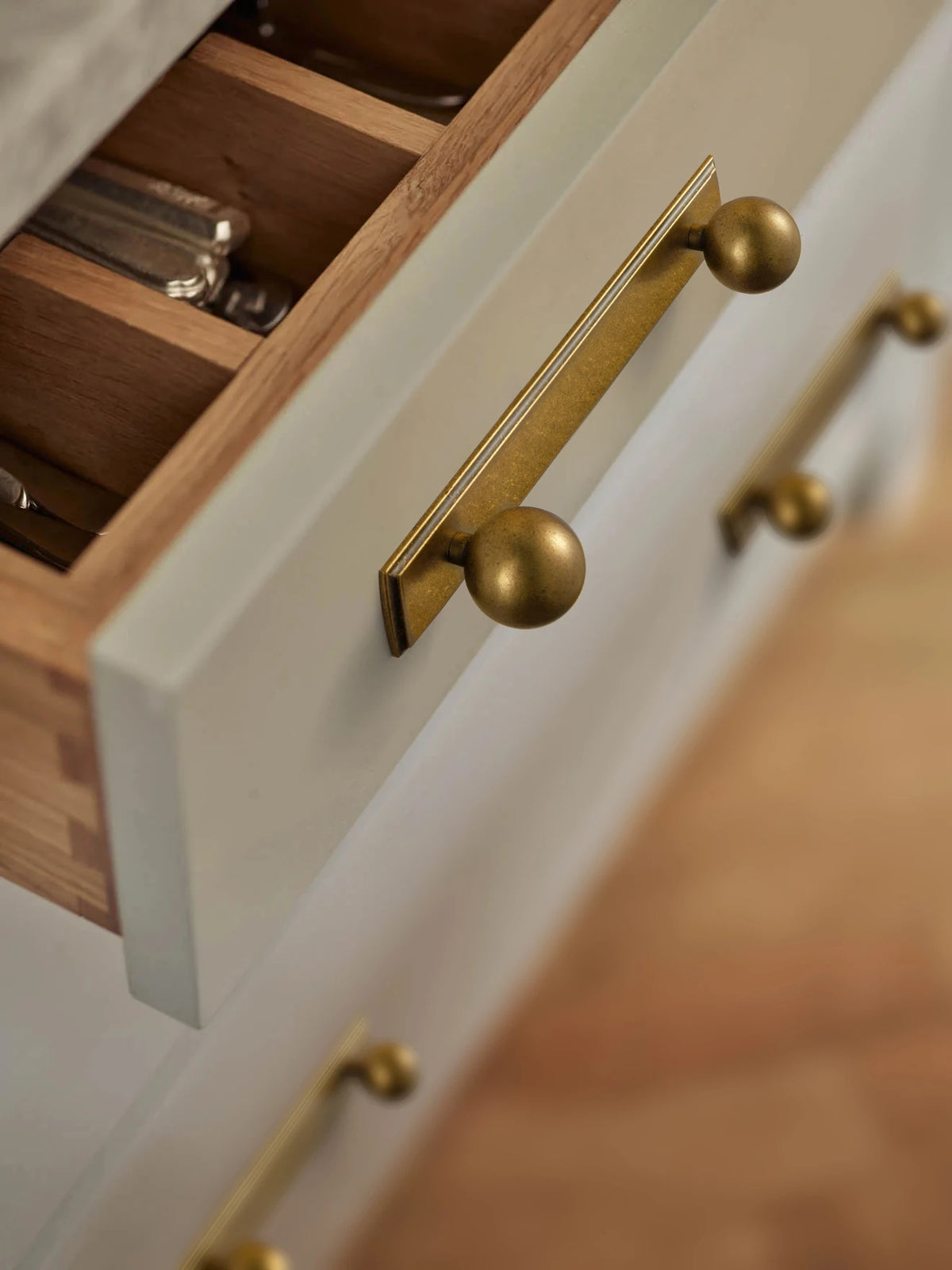 The Long Backplate Cabinet Pull (5") — Brushed Brass