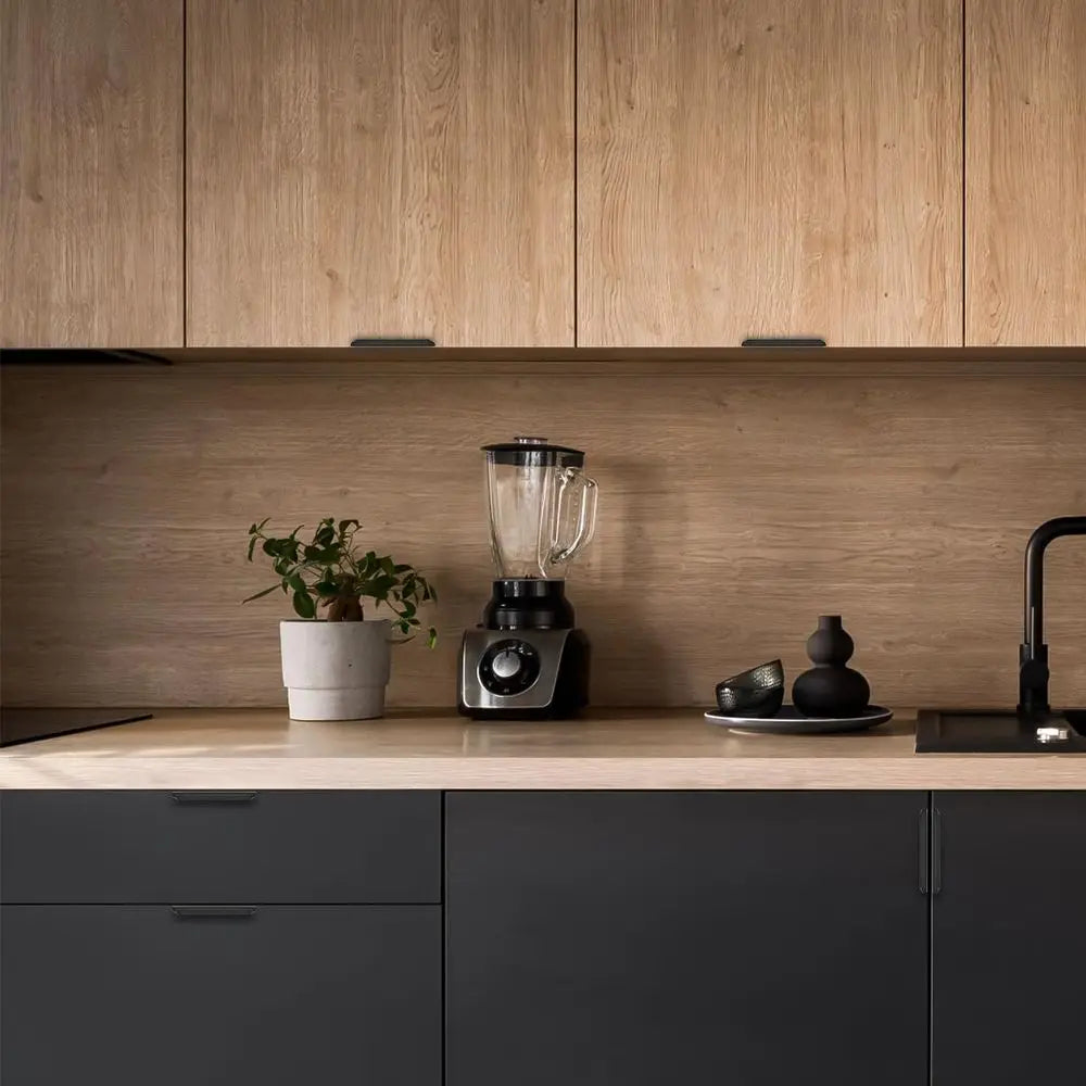The Edge Pull Cabinet Handle (10-Pack), 5.9" — Matte Black